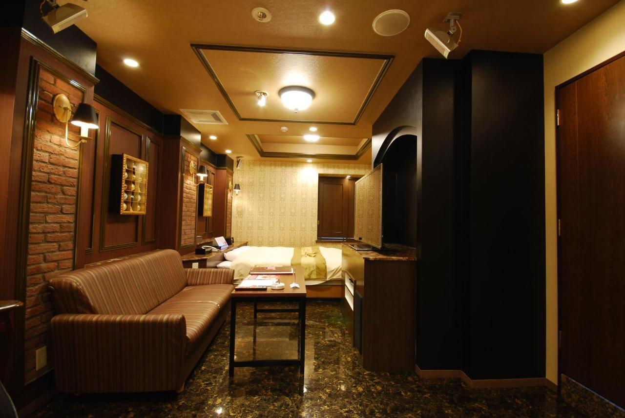 Hotel Christmas (Adults Only) Inazawa المظهر الخارجي الصورة