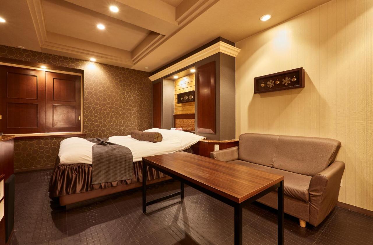 Hotel Christmas (Adults Only) Inazawa المظهر الخارجي الصورة