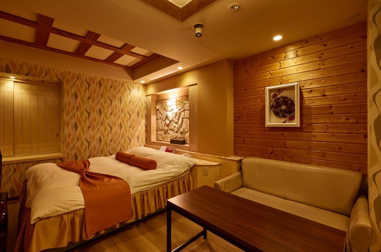 Hotel Christmas (Adults Only) Inazawa المظهر الخارجي الصورة