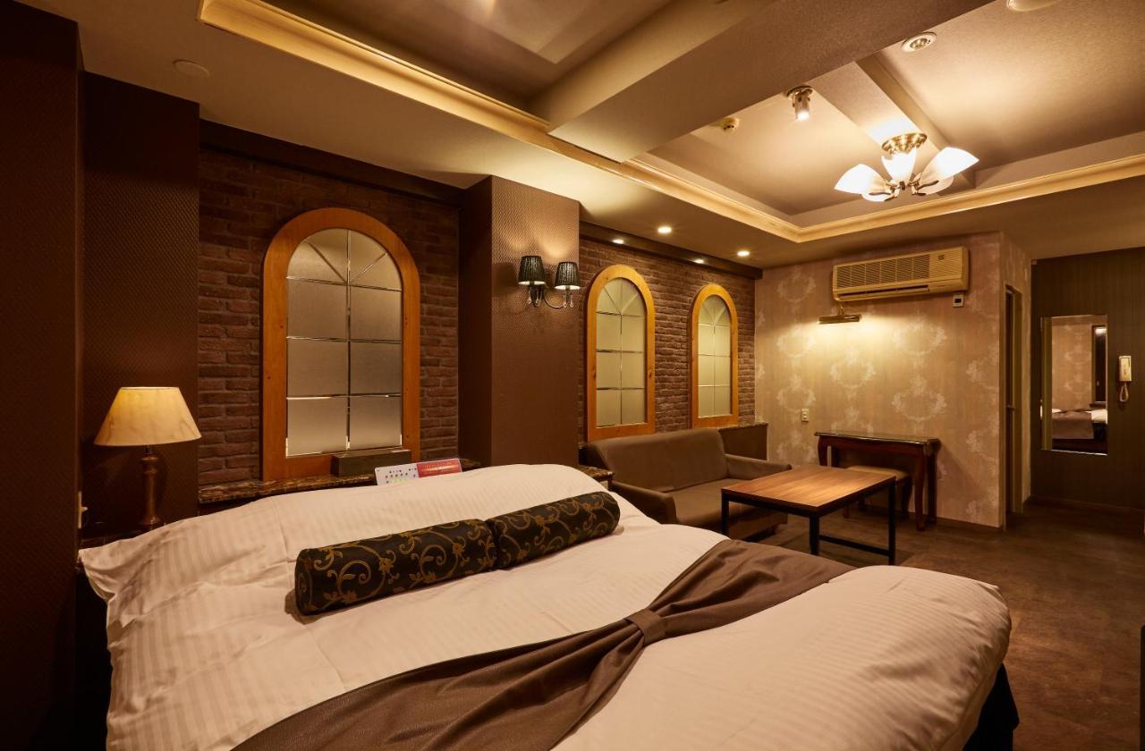 Hotel Christmas (Adults Only) Inazawa المظهر الخارجي الصورة