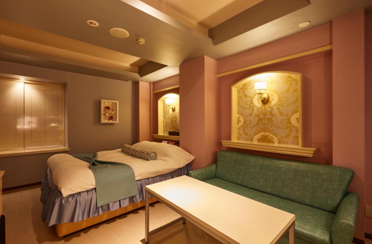 Hotel Christmas (Adults Only) Inazawa المظهر الخارجي الصورة