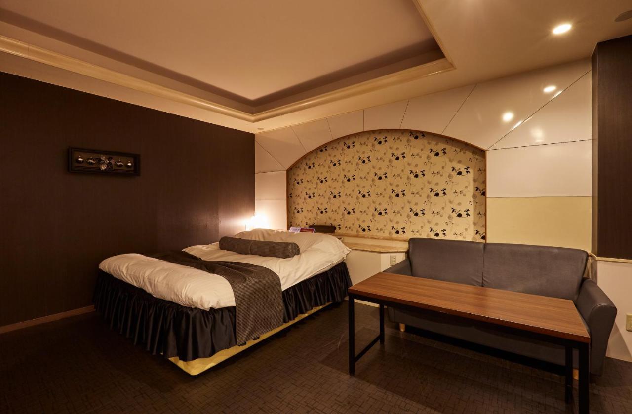 Hotel Christmas (Adults Only) Inazawa المظهر الخارجي الصورة