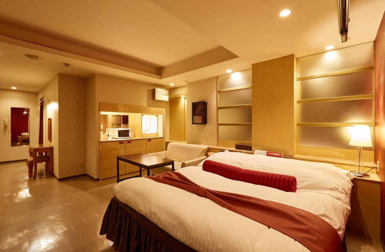 Hotel Christmas (Adults Only) Inazawa المظهر الخارجي الصورة